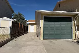 5462 S 5425 W, Kearns, UT 84118 - Photo 24