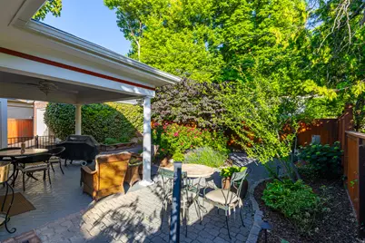 1372 E Perry Ave, Salt Lake City, UT 84103 - Photo 40