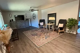 1075 E 300 N, Springville, UT 84663 - Photo 2