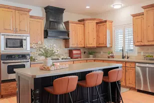 3758 W River Meadows Dr, Riverton, UT 84065 - Photo 4