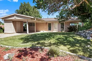 799 Westbrook Rd, Kaysville, UT 84037 - Photo 2