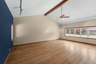 2185 E Applewood Ave S, Holladay, UT 84121 - Photo 20