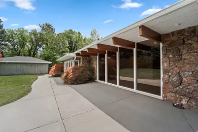 2185 E Applewood Ave S, Holladay, UT 84121 - Photo 6