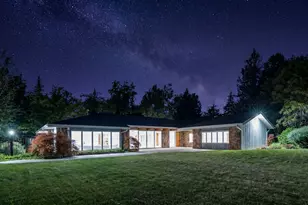 2185 E Applewood Ave S, Holladay, UT 84121 - Photo 2