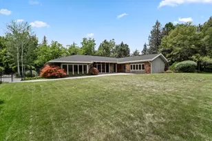 2185 E Applewood Ave S, Holladay, UT 84121 - Photo 6
