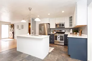 386 E 2100 S, Bountiful, UT 84010 - Photo 6