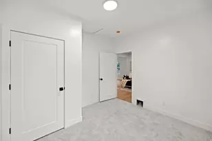 74 N L St, Salt Lake City, UT 84103 - Photo 16