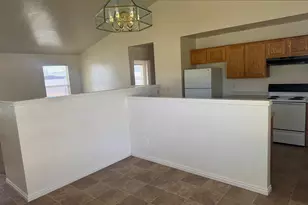 315 N 270 W, Tremonton, UT 84337 - Photo 4