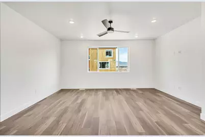 5268 N Greenfield Way #329, Eagle Mountain, UT 84005 - Photo 4
