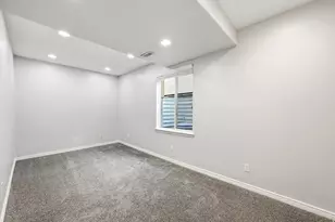 4042 W Scarsborough Ln, West Jordan, UT 84084 - Photo 28