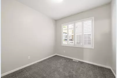 4042 W Scarsborough Ln, West Jordan, UT 84084 - Photo 20