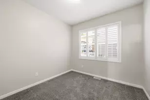 4042 W Scarsborough Ln, West Jordan, UT 84084 - Photo 20