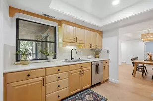5544 S Springtree Ln E, Salt Lake City, UT 84107 - Photo 8