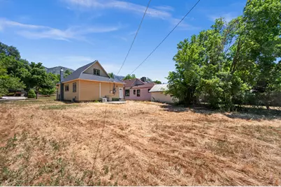 1927 S Eccles Ave E, Ogden, UT 84401 - Photo 4
