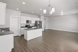 289 E 1500 N, Harrisville, UT 84404 - Photo 8