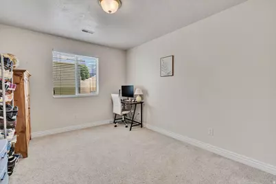 2494 N Dorchester Ave, Harrisville, UT 84414 - Photo 24
