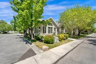 2136 W Jordan Villa Dr, West Jordan, UT 84088 - Photo 2