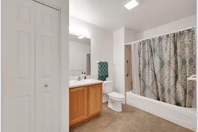 2136 W Jordan Villa Dr, West Jordan, UT 84088 - Photo 20