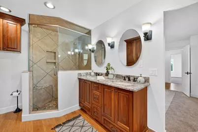 1682 E Julho St, Sandy, UT 84093 - Photo 32