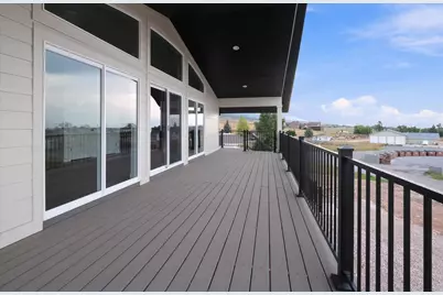 2513 S Country Club Dr, Garden City, UT 84028 - Photo 32