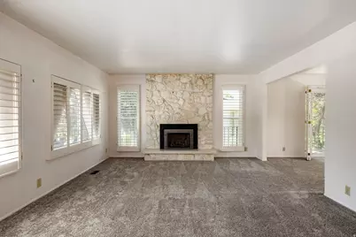 385 E Brahma Dr, Murray, UT 84107 - Photo 2
