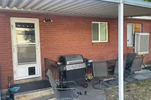 121 S 200 W, American Fork, UT 84003 - Photo 16
