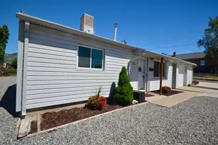 73 S Broadway St, Tooele, UT 84074 - Photo 6