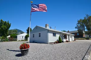 73 S Broadway St, Tooele, UT 84074 - Photo 4