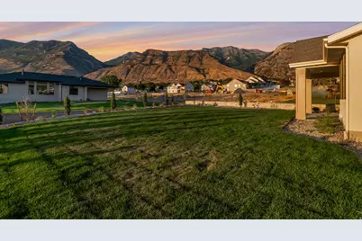 1123 E 200 S, Pleasant Grove, UT 84062 - Photo 4
