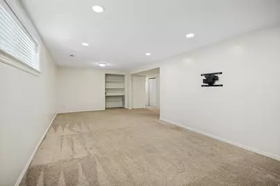 299 E 700 S, Farmington, UT 84025 - Photo 24