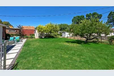 1374 W Dupont Ave N, Salt Lake City, UT 84116 - Photo 30