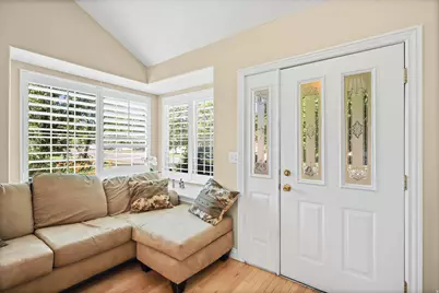 467 S 675 W, Centerville, UT 84014 - Photo 4