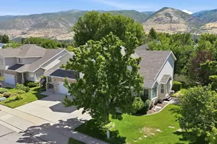 467 S 675 W, Centerville, UT 84014 - Photo 2