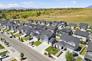 1569 E 3175 N, Layton, UT 84040 - Photo 4