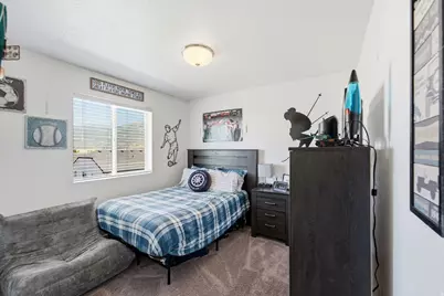 1569 E 3175 N, Layton, UT 84040 - Photo 28