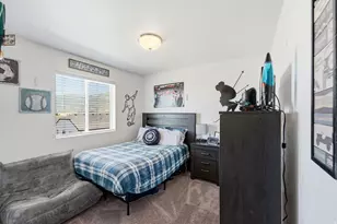 1569 E 3175 N, Layton, UT 84040 - Photo 28