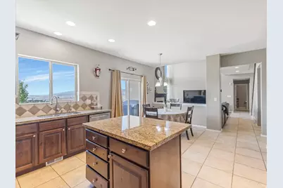 1937 W Shadow Wood Dr, Lehi, UT 84048 - Photo 10