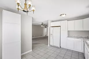 3351 S 1940 W, West Valley, UT 84119 - Photo 14