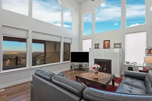 8564 S Little Willow Circle, Cottonwood Heights, UT 84121 - Photo 6