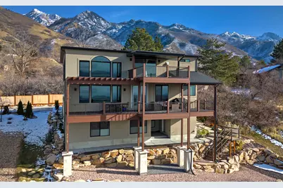 8564 S Little Willow Cir, Cottonwood Heights, UT 84121 - Photo 2