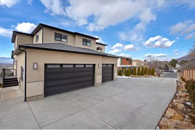 8564 S Little Willow Cir, Cottonwood Heights, UT 84121 - Photo 38