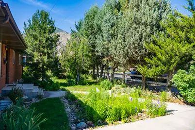 320 S 1100 E, Springville, UT 84663 - Photo 8