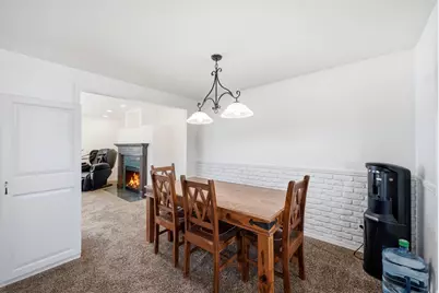 1174 Violet Dr, Sandy, UT 84094 - Photo 10