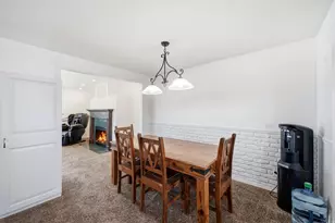 1174 Violet Dr, Sandy, UT 84094 - Photo 10