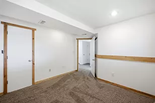 1174 Violet Dr, Sandy, UT 84094 - Photo 30