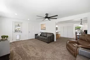 1174 Violet Dr, Sandy, UT 84094 - Photo 18