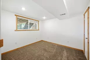 1174 Violet Dr, Sandy, UT 84094 - Photo 26