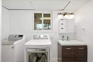1174 Violet Dr, Sandy, UT 84094 - Photo 28