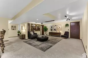 2339 N Joni Dr E, Layton, UT 84040 - Photo 10