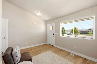 664 S Saddle Rd, Grantsville, UT 84029 - Photo 6